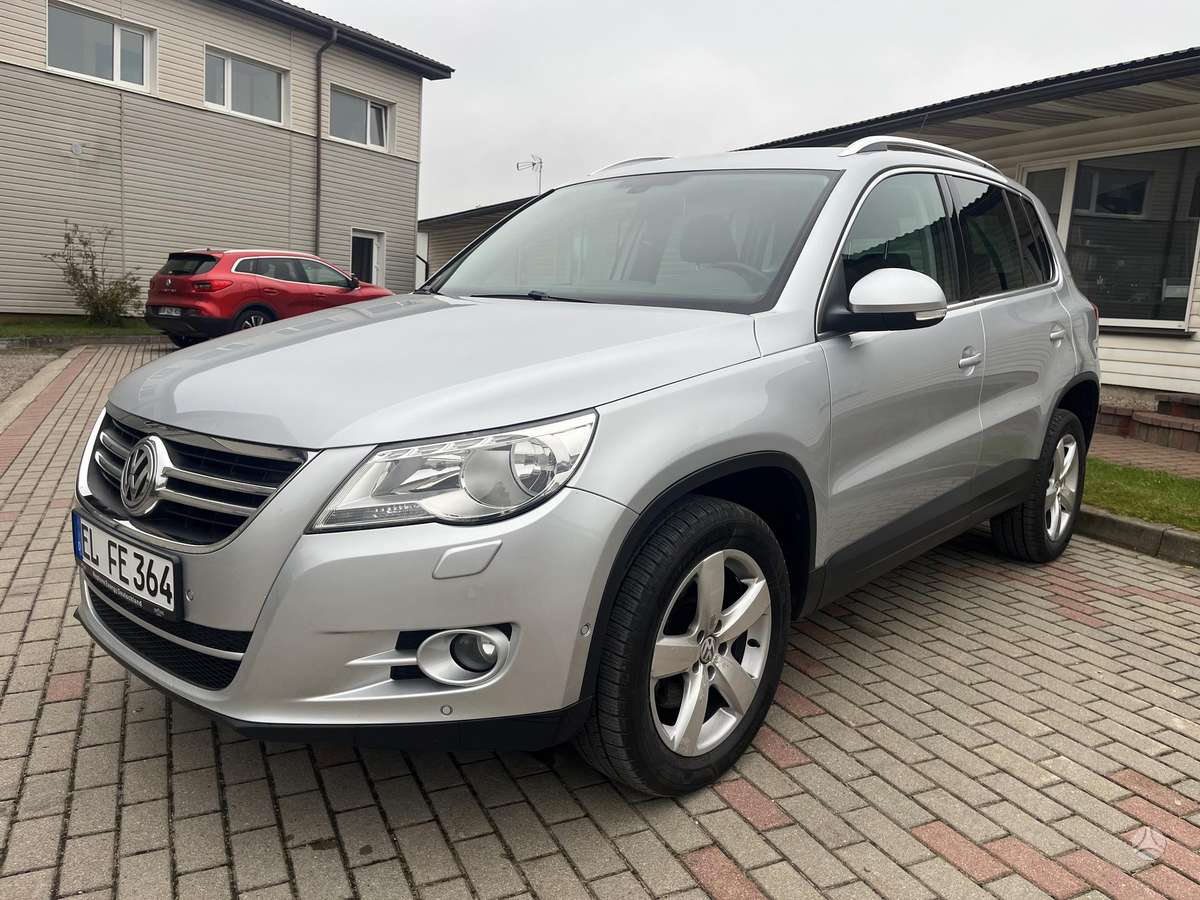 Volkswagen Tiguan 2010 — photo 9