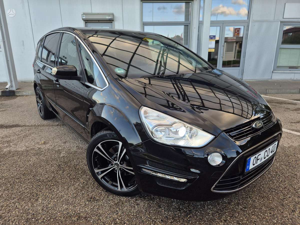 Ford S-MAX 2011 — photo 10