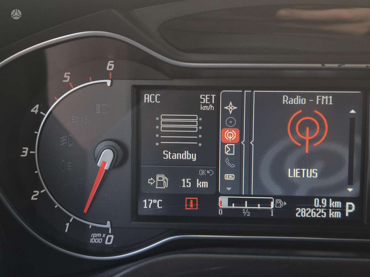 Ford S-MAX 2011 — photo 28