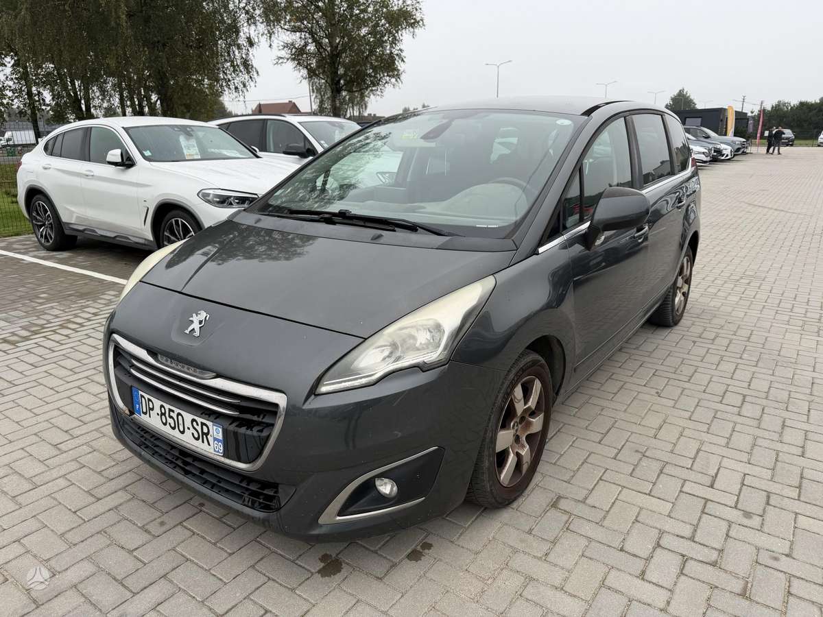Peugeot 5008, 2015