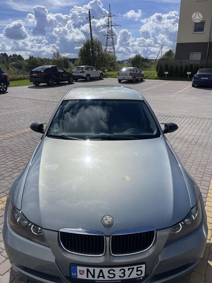 BMW 320 2006 — photo 10