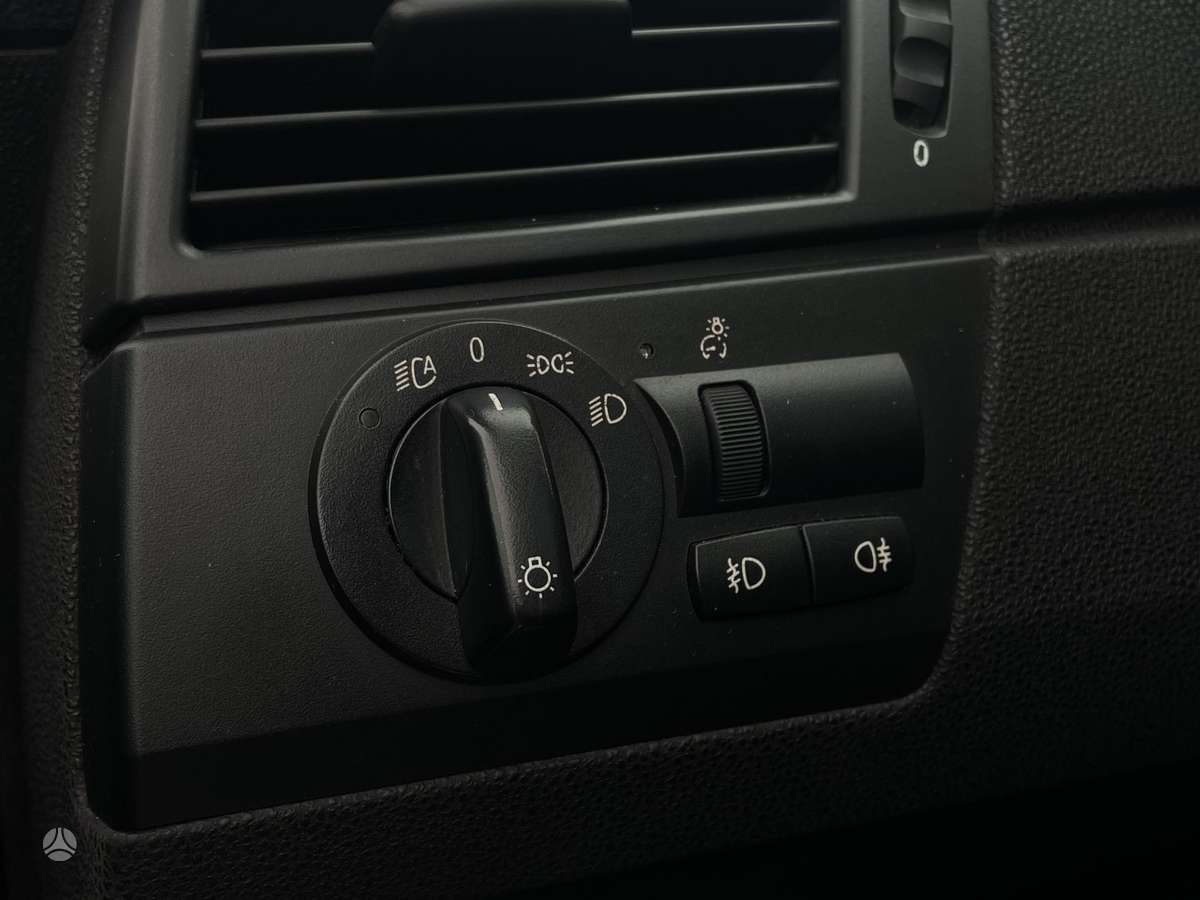 BMW X3 2005 — photo 20