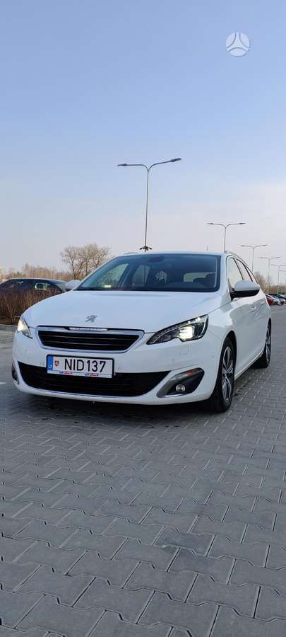 Peugeot 308 2015 — photo 10