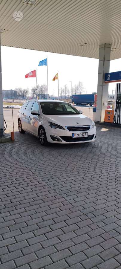 Peugeot 308 2015 — photo 19