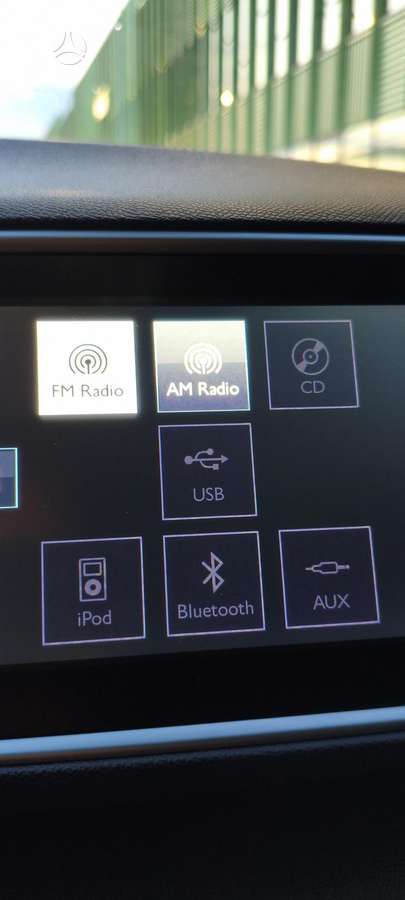 Peugeot 308 2015 — photo 35