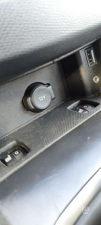 Peugeot 308 2015 — photo 42