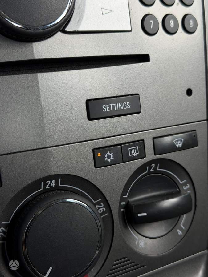 Opel Antara 2008 — фото 15