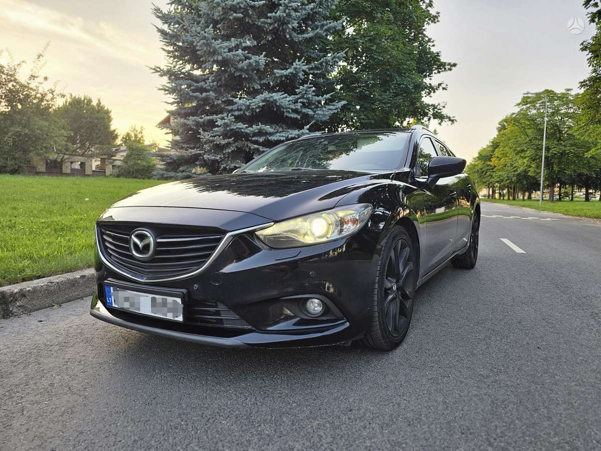 Mazda 6 2013 — вигляд ззаду