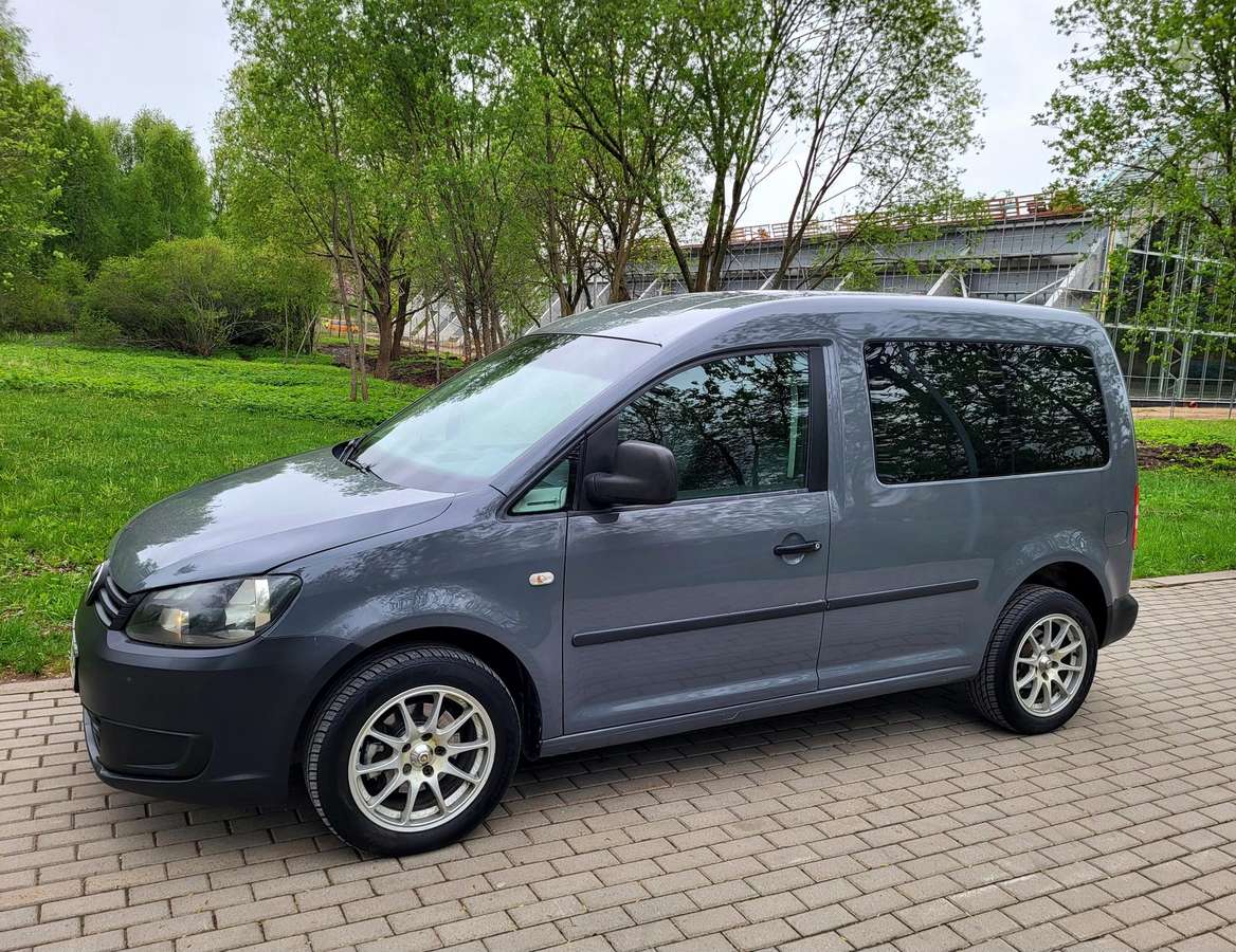 Volkswagen Caddy 2011 — photo 13
