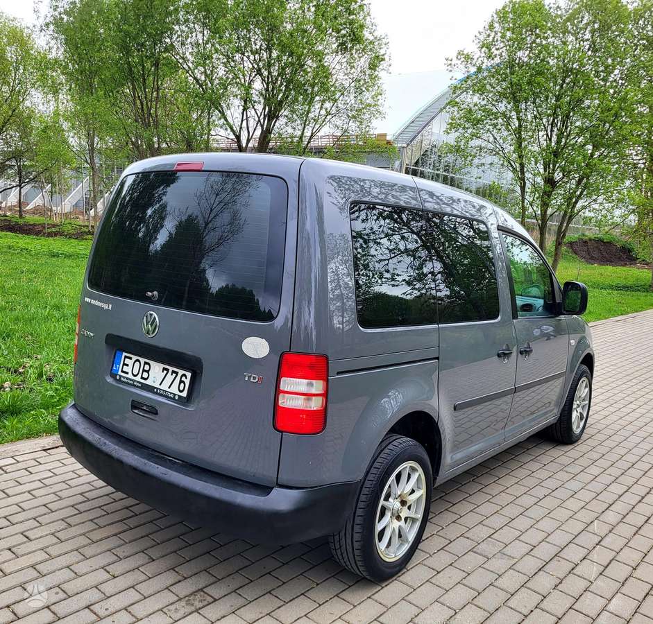 Volkswagen Caddy 2011 — photo 6