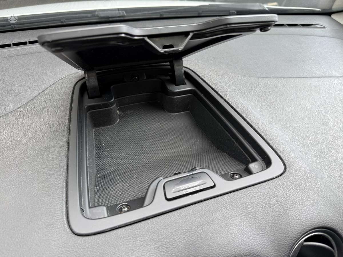 Ford S-MAX 2013 — фото 18