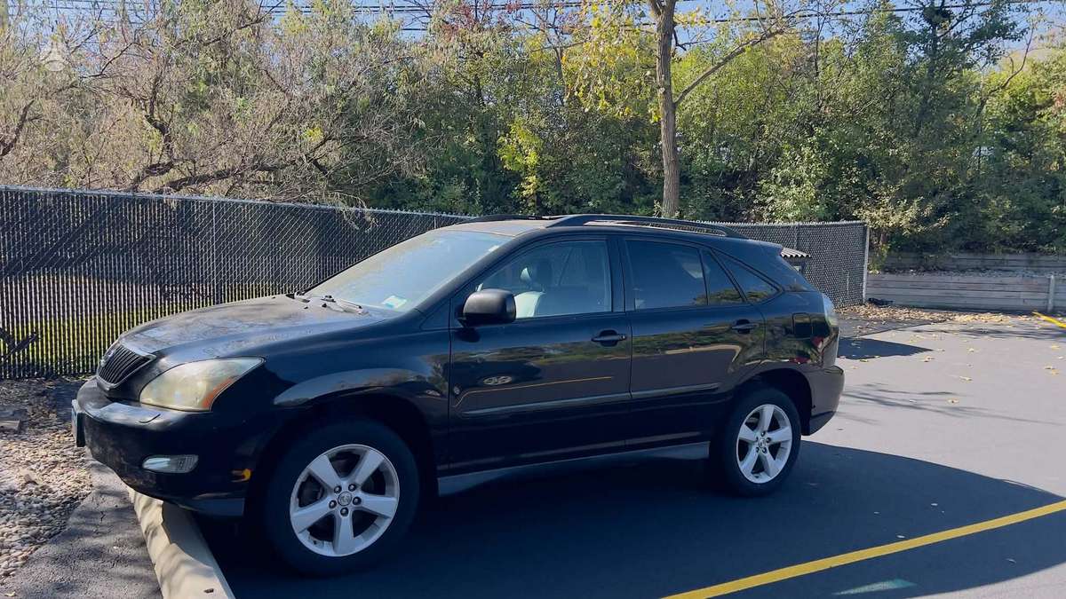 Lexus RX 2007 — салон