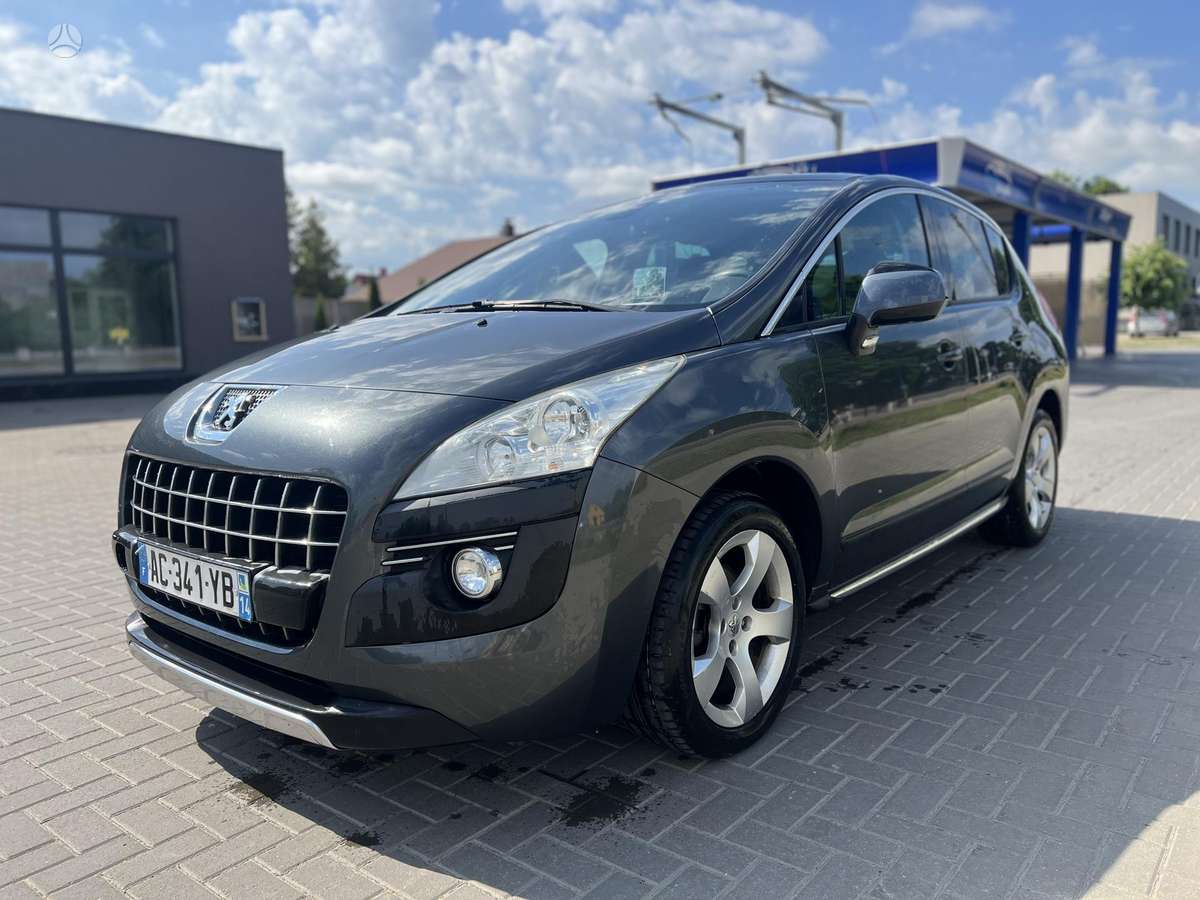 Peugeot 3008 2009 — вигляд ззаду