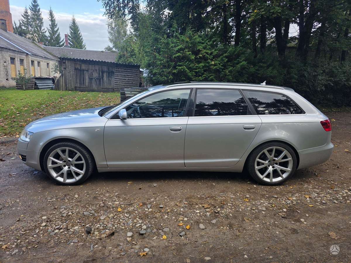 Audi A6 2007 — салон