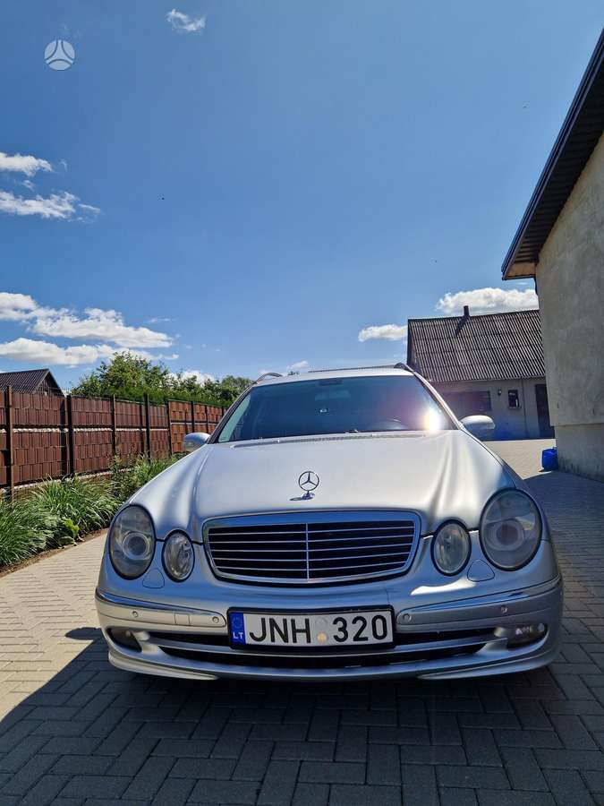 Mercedes-Benz E320, 2006