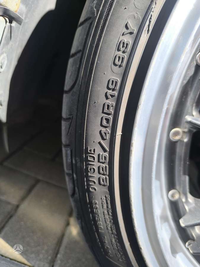 Mercedes-Benz E320 2006 — engine 2987 cm³, 224 HP (165kW)
