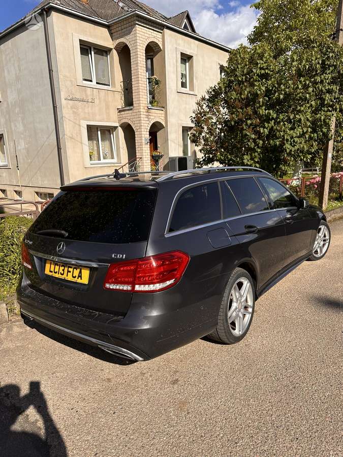 Mercedes-Benz E250 2015 — photo 7