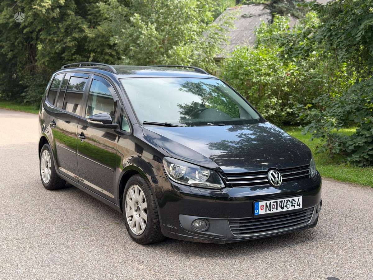 Volkswagen Touran, 2012