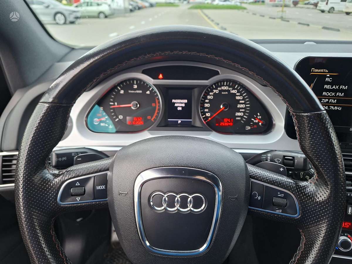 Audi A6 2009 — photo 10