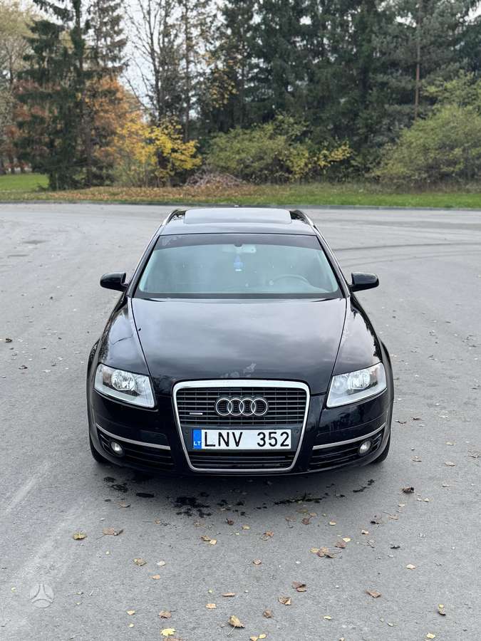 Audi A6 2006 — вигляд ззаду