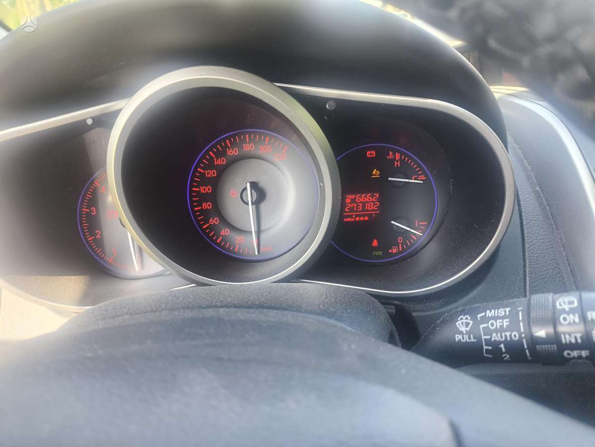 Mazda CX-7 2011 — photo 14