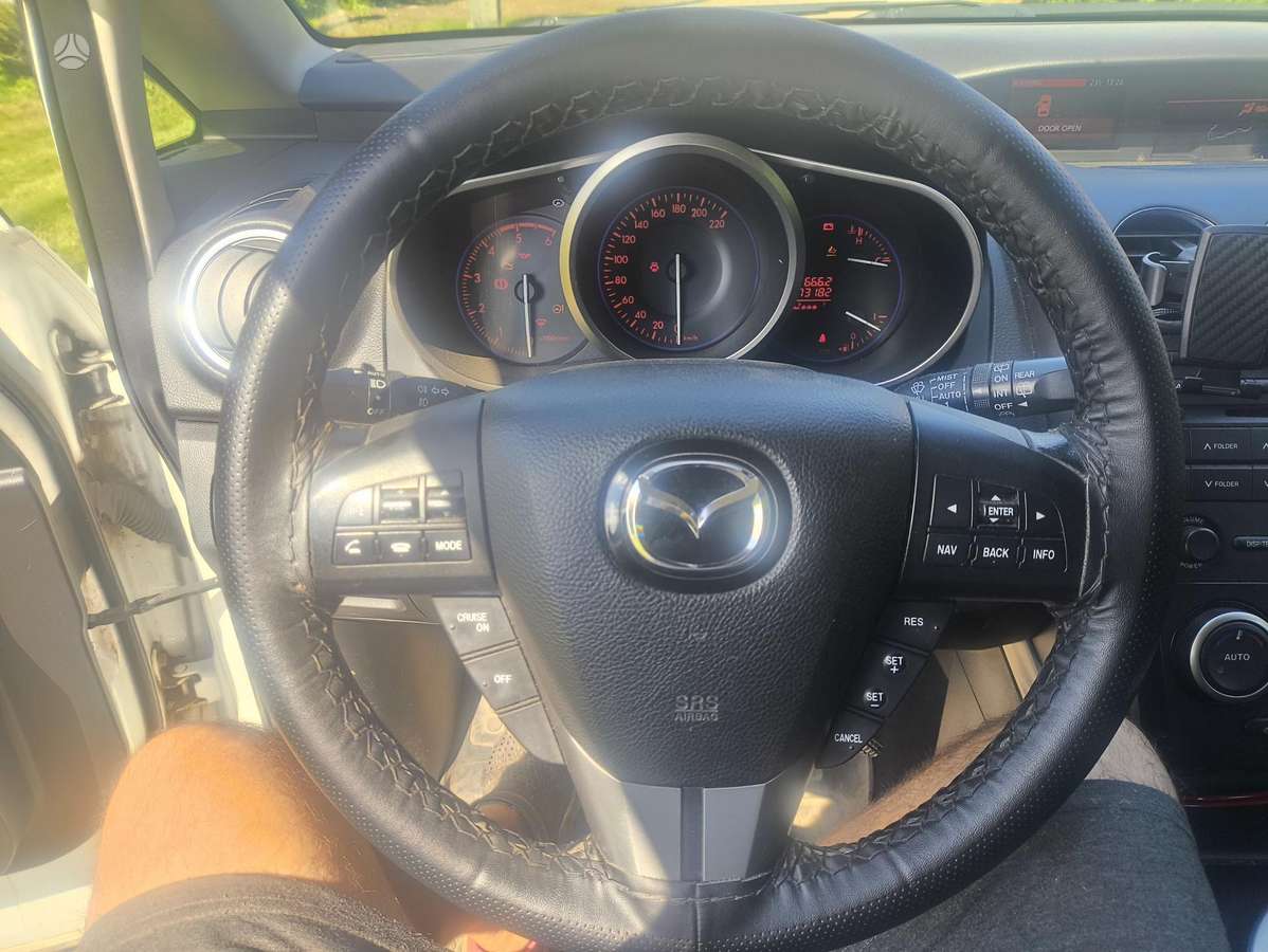 Mazda CX-7 2011 — photo 18