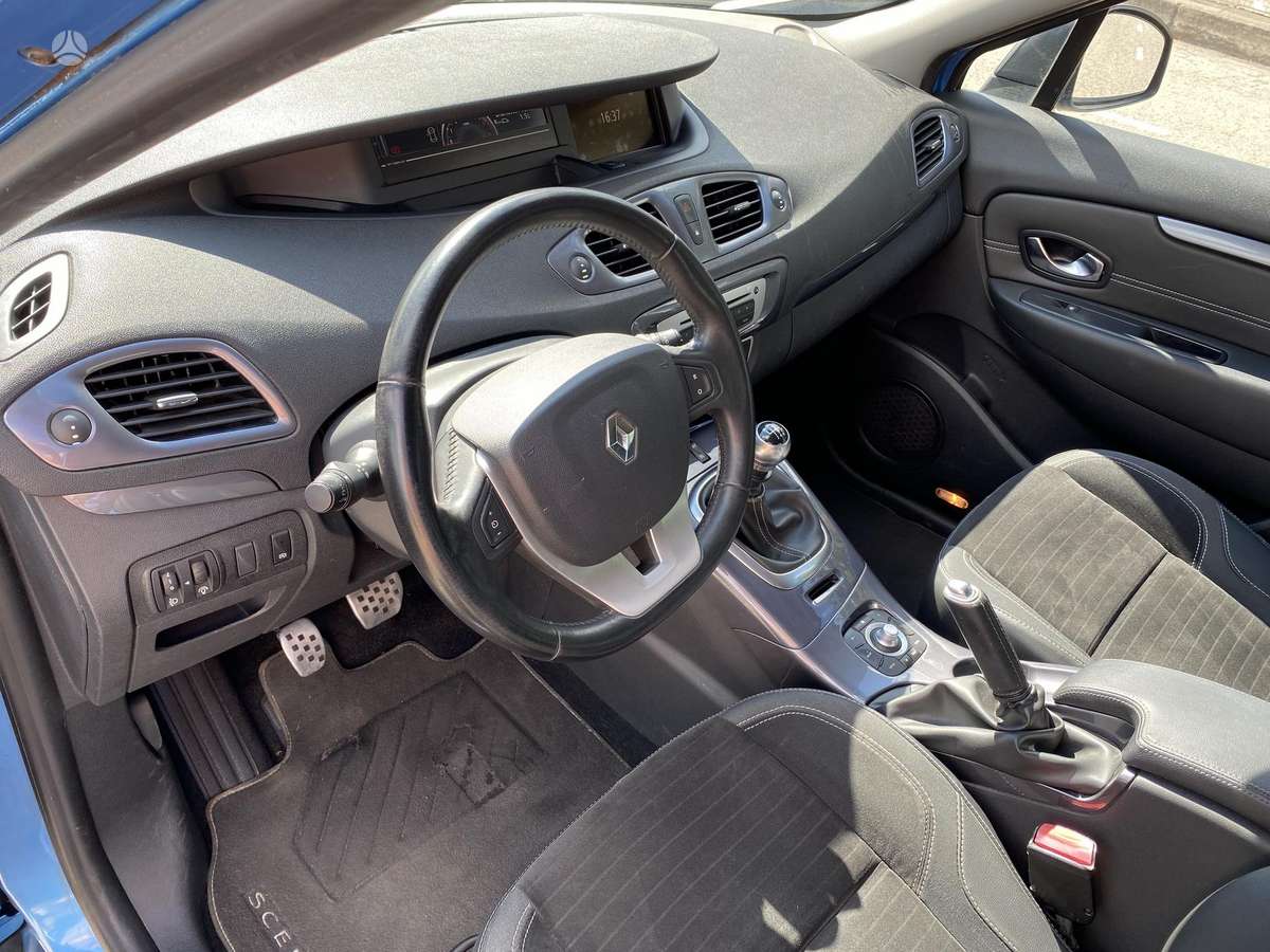 Renault Scenic 2014 — фото 10