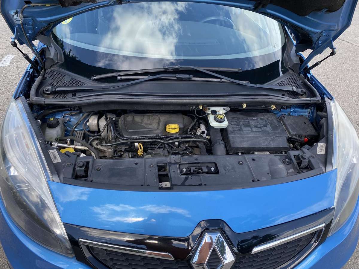 Renault Scenic 2014 — фото 25