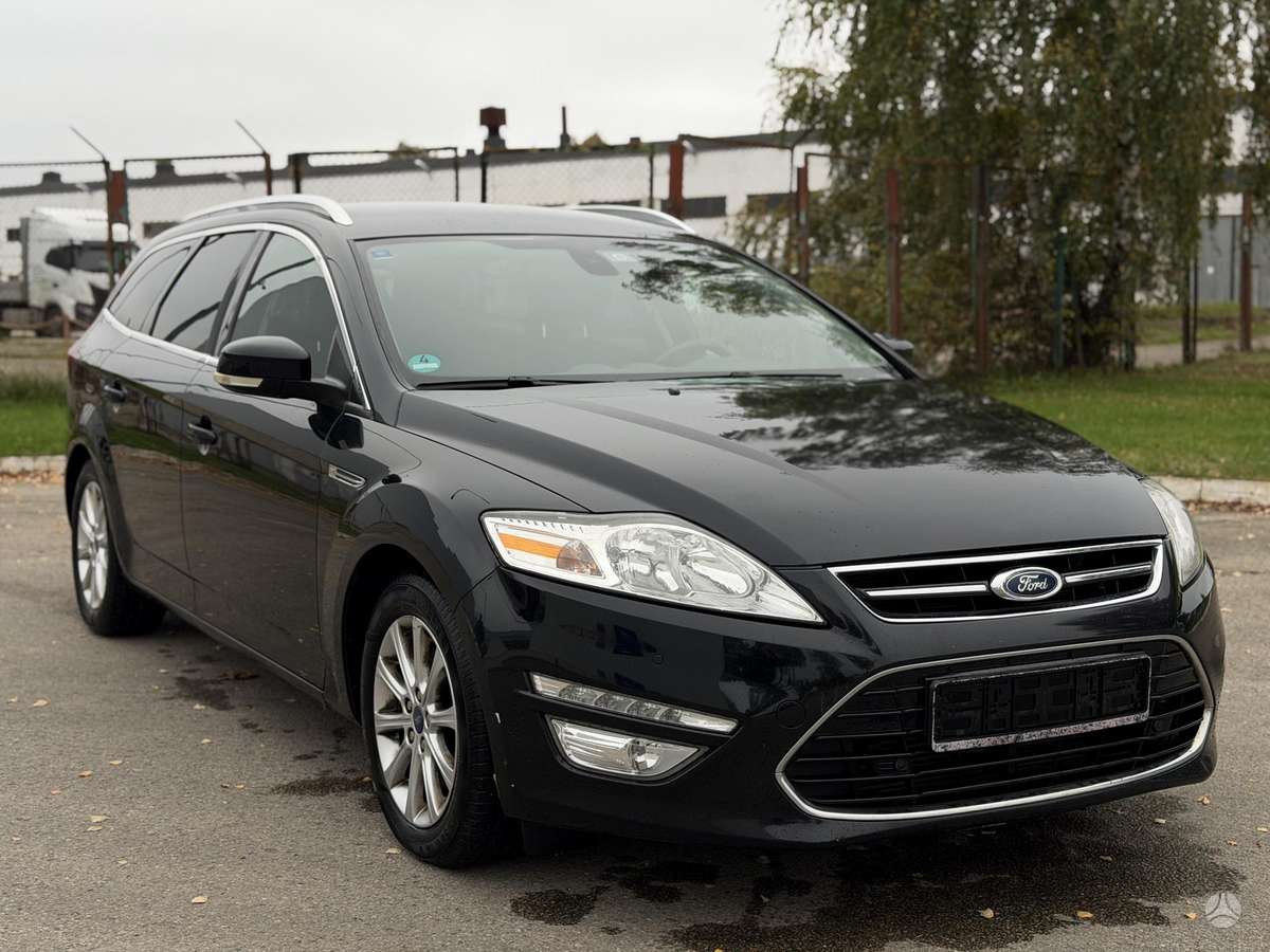 Ford Mondeo 2013 — photo 10