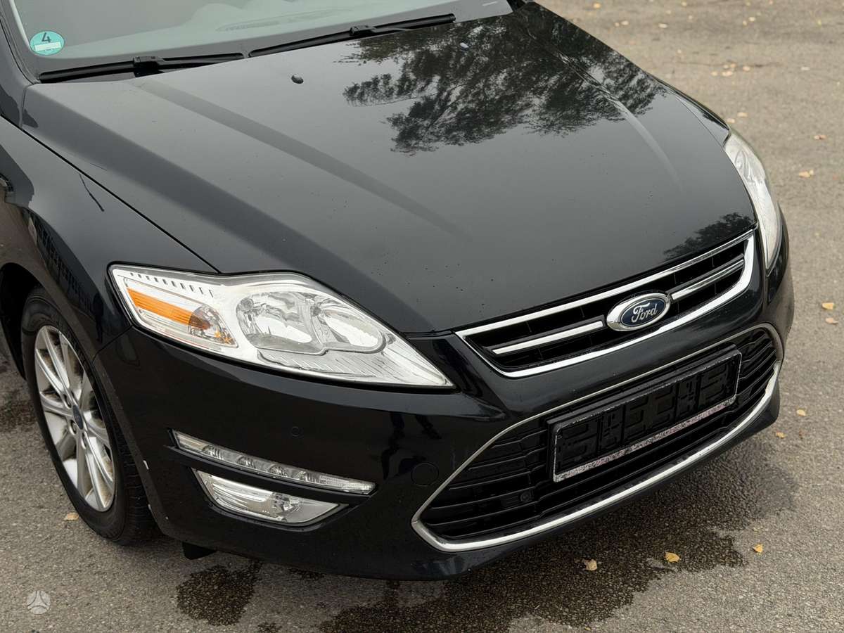 Ford Mondeo 2013 — photo 14