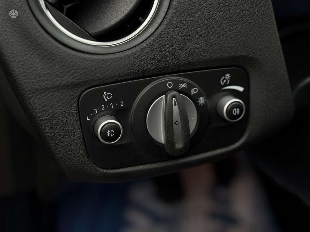 Ford Mondeo 2013 — photo 24