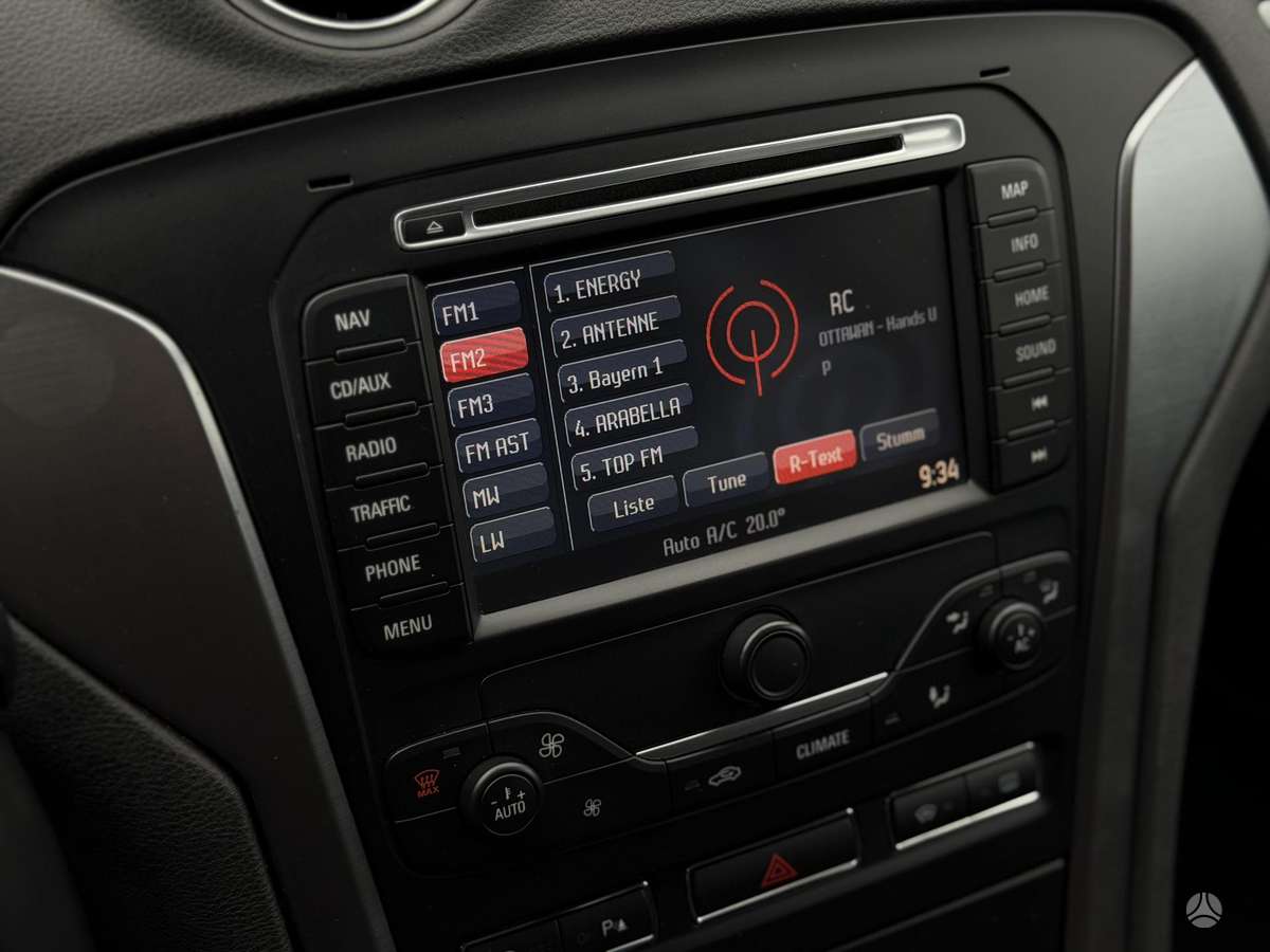 Ford Mondeo 2013 — photo 28