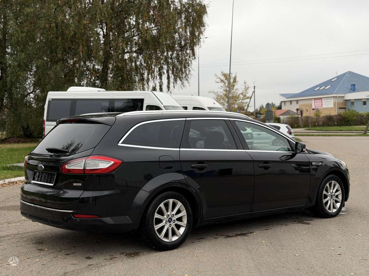 Ford Mondeo 2013 — photo 8