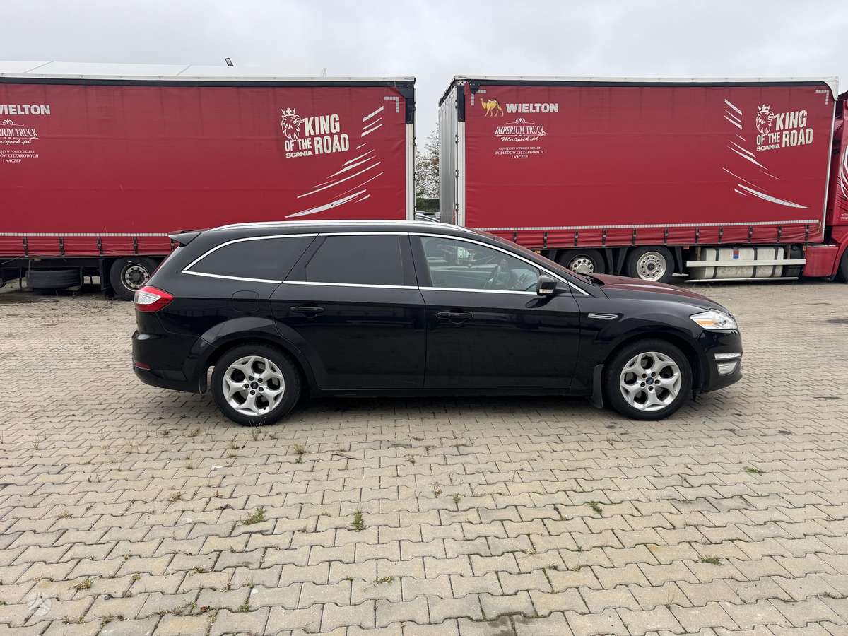 Ford Mondeo 2013 — photo 7