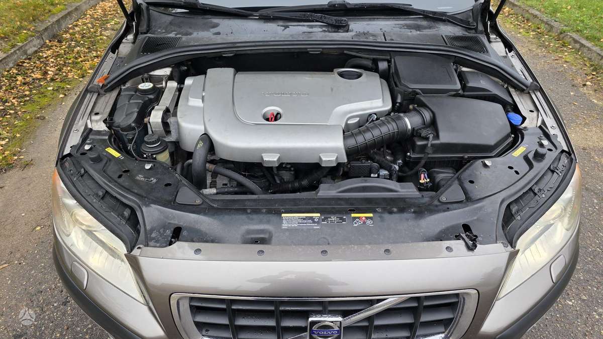 Volvo XC60 2007 — photo 40