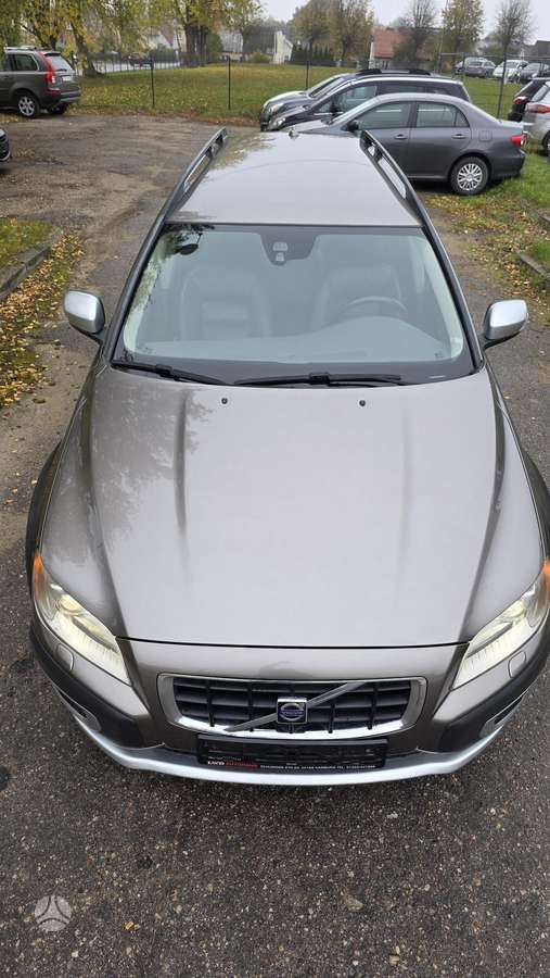 Volvo XC60 2007 — photo 9