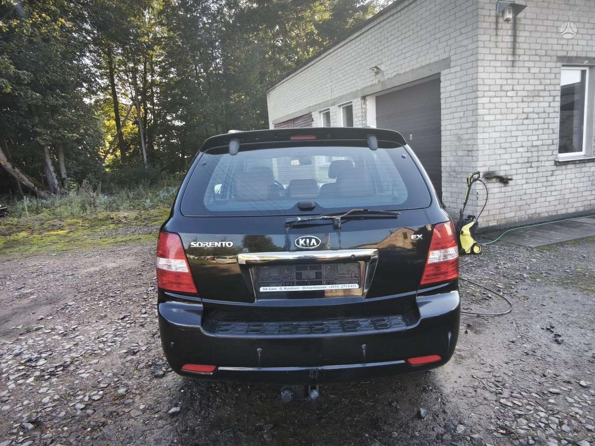 Kia Sorento 2009 — вигляд ззаду