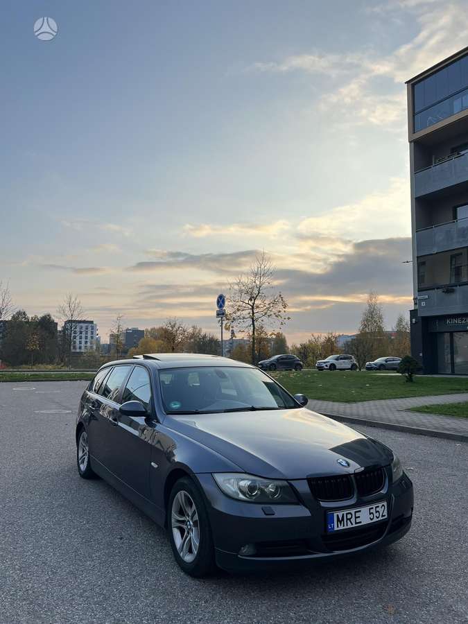 BMW 320, 2008