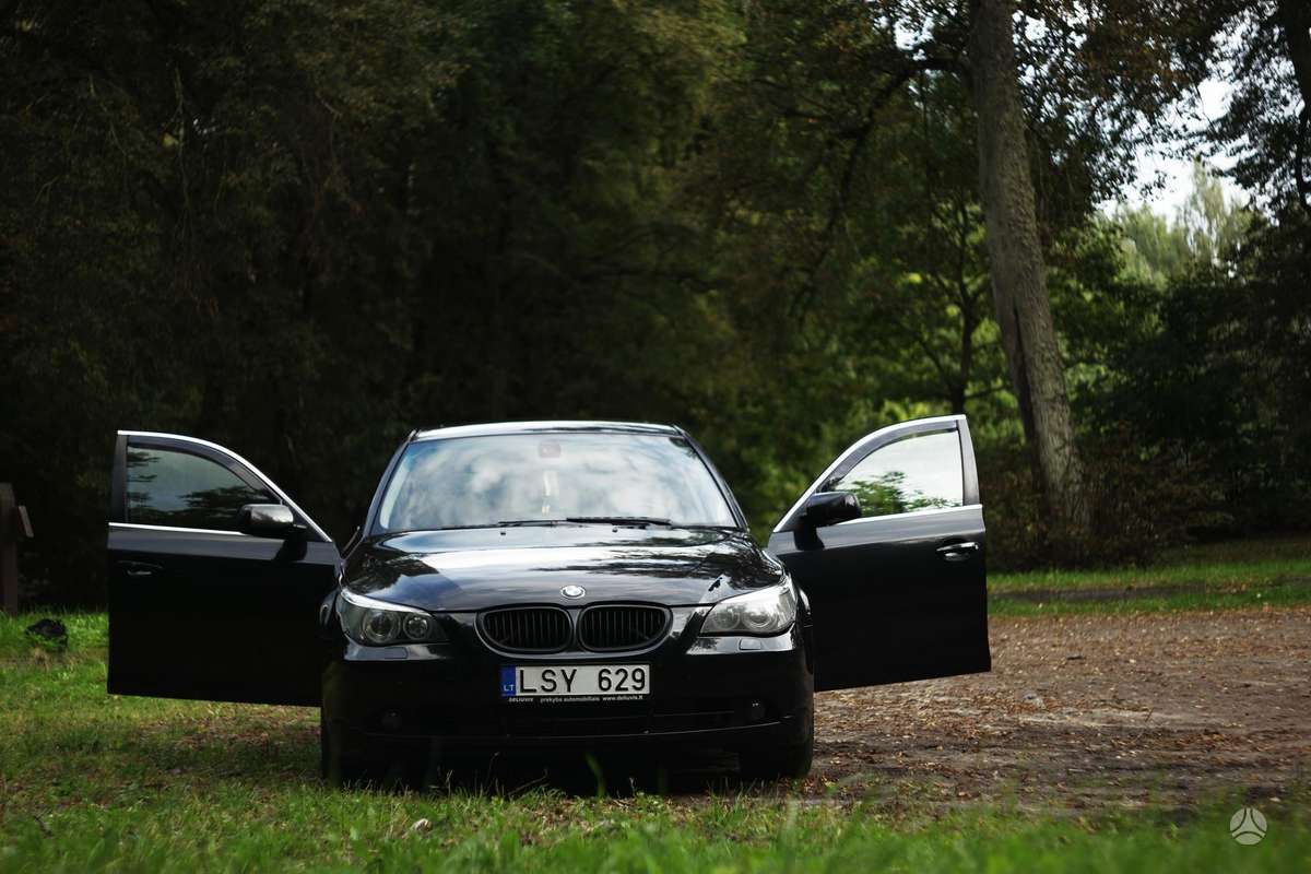 BMW 535 2005 — engine 2993 cm³, 272 HP (200kW)