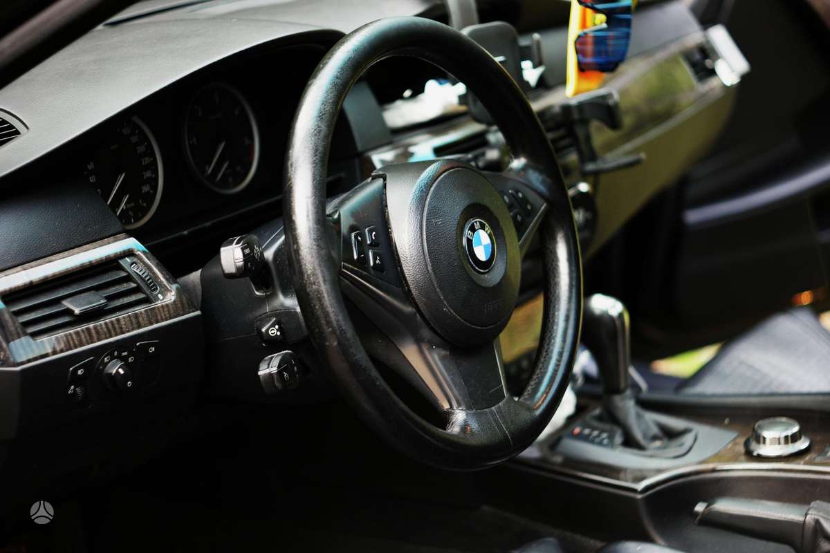 BMW 535 2005 — photo 6