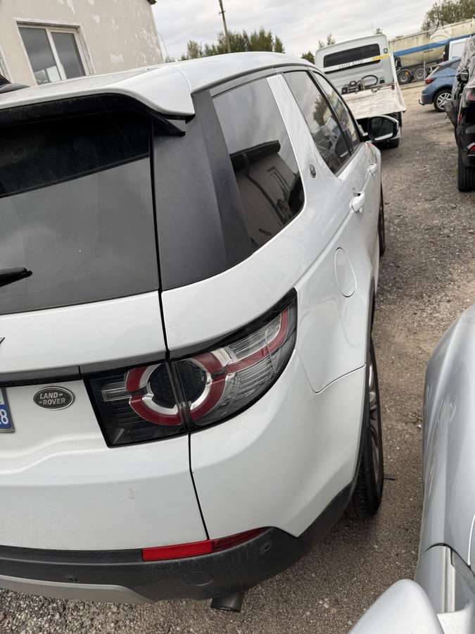 Land Rover 2015 — photo 5