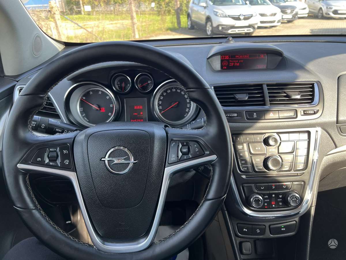 Opel Mokka 2013 — photo 21