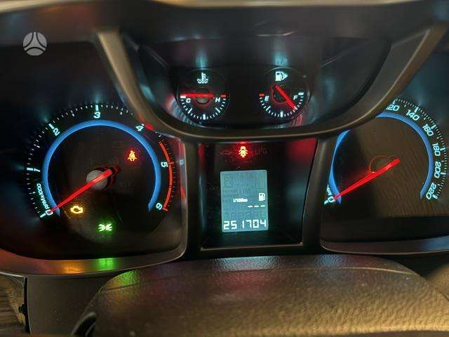 Chevrolet Orlando 2012 — engine 2000 cm³, 163 HP (120kW)