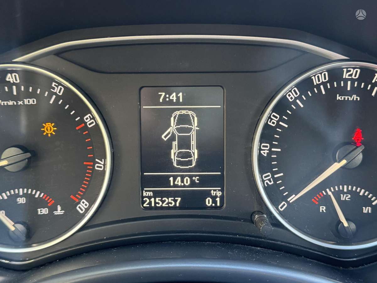 Skoda Octavia 2010 — photo 17