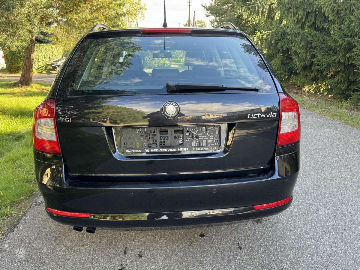 Skoda Octavia 2010 — photo 6