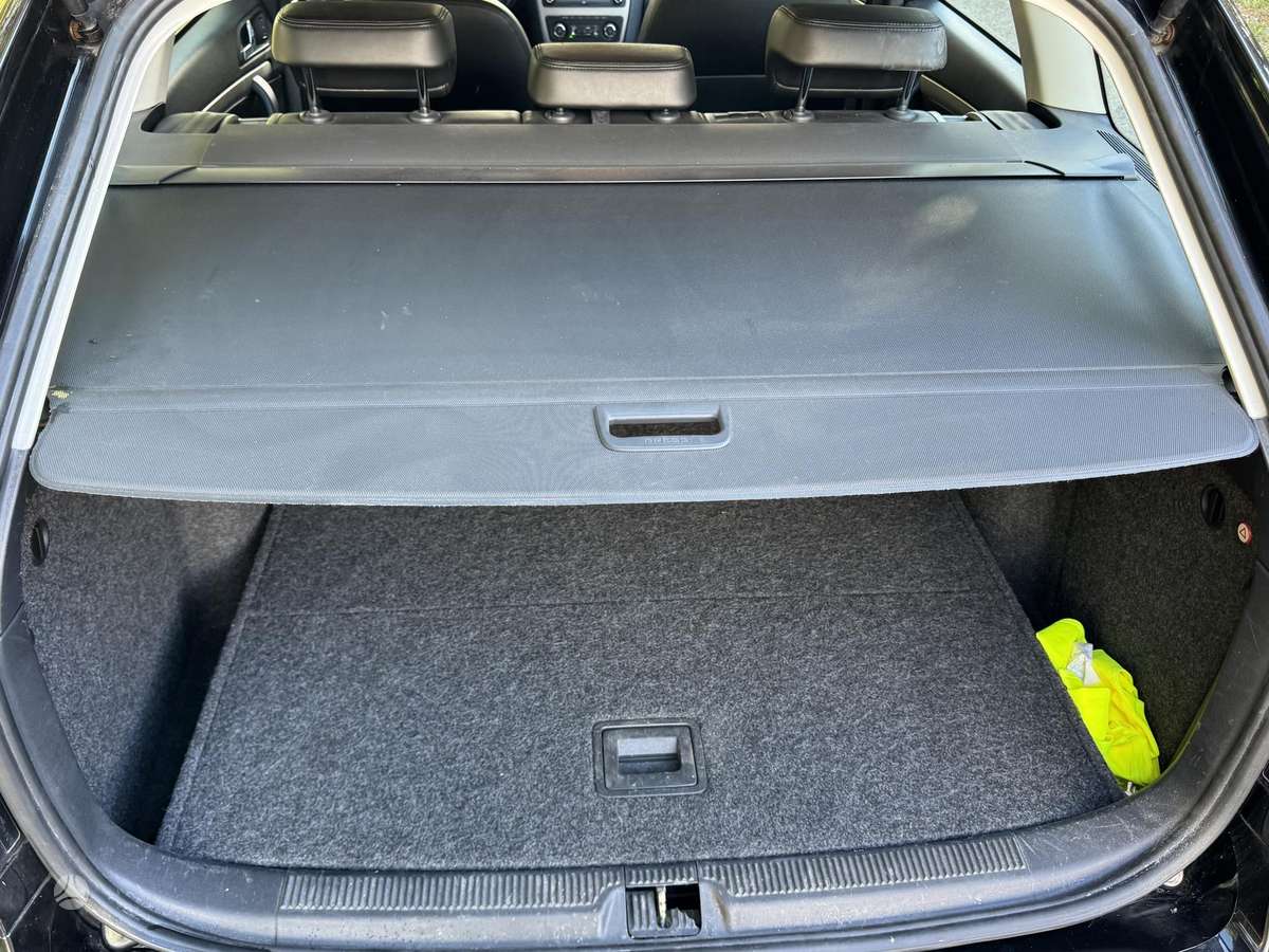 Skoda Octavia 2010 — photo 8