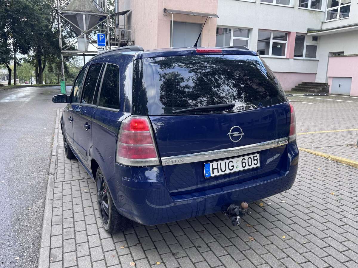 Opel Zafira 2006 — engine 1910 cm³, 150 HP (110kW)