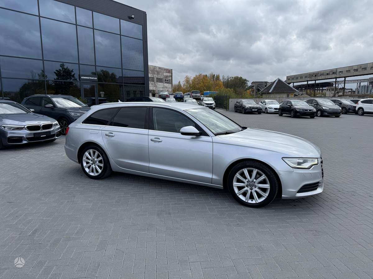 Audi A6 2012 — photo 10