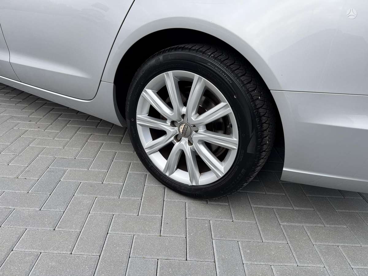 Audi A6 2012 — photo 15