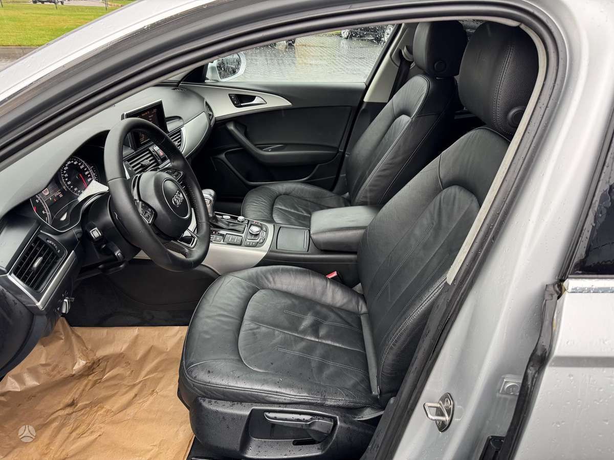 Audi A6 2012 — photo 18